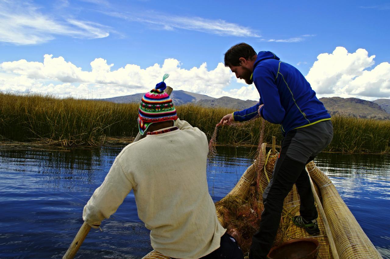 Uros Samarana Uta Lodge Puno Exterior photo